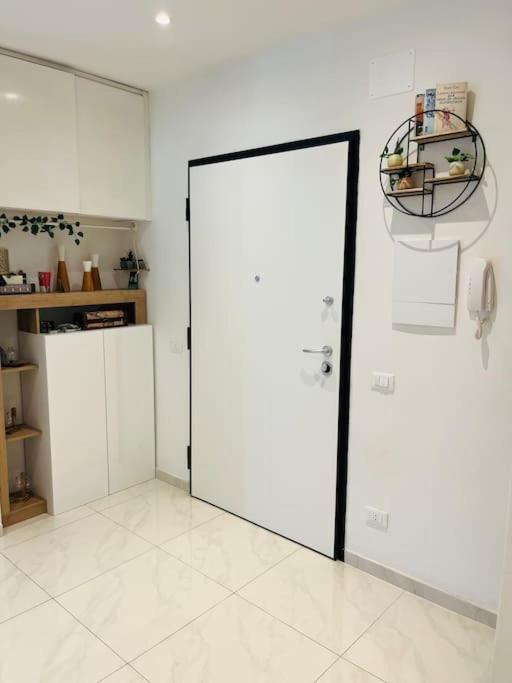 Orizzonte 5 Terre, Viale Italia 221 - Partenza Battelli 5 Terre Ла-Спеція Екстер'єр фото